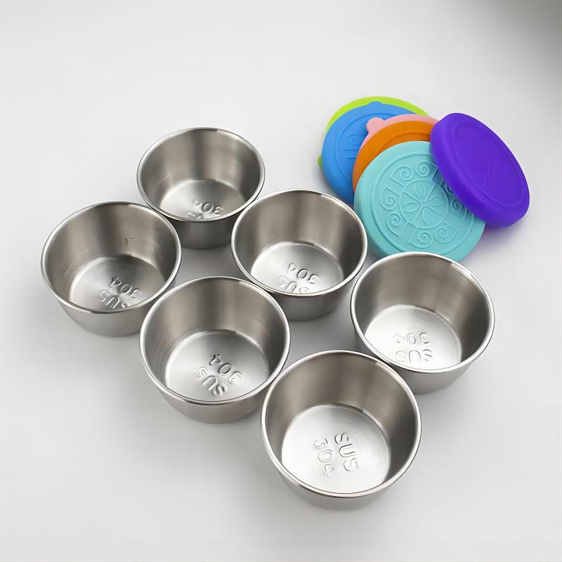 Factory direct supply 304 stainless steel seasoning dish large capacity sauce cup 50ml dipping dish with silicone cover wholesale