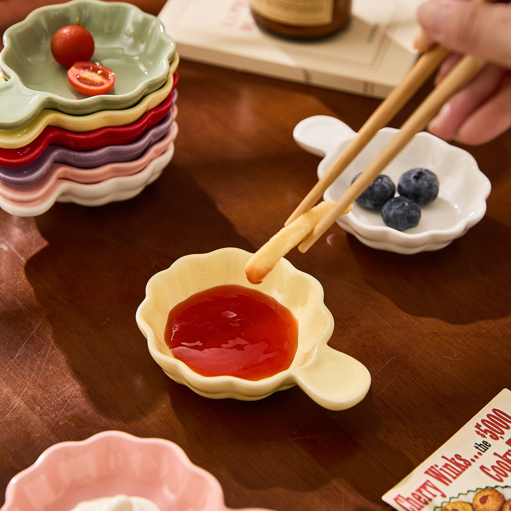 Cream style pure color ceramic dish vinegar dish snack dish snack dish dipping dish for home kitchen seasoning dish wholesale
