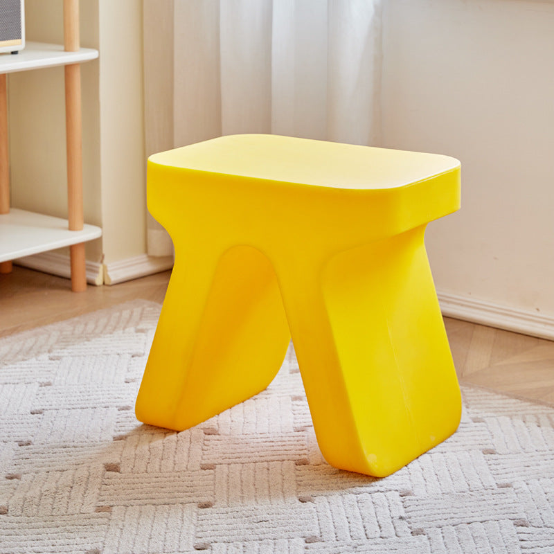 Ins small stool for home, shoe changing stool, shoe stool, door plastic children's stool, multi-color optional, modern casual small