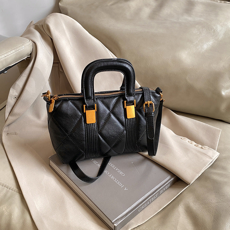 Retro handbag bag 2025 new fashion shoulder bag messenger bag women's bag fashion trend small square bag