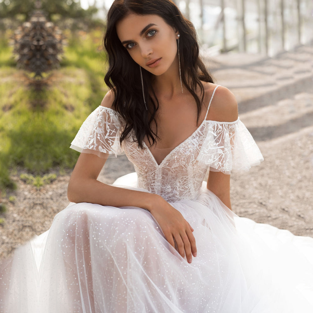 spring new arrivals: plus size european and american wedding gowns, slimming floor-length lace dresses for curvy figures