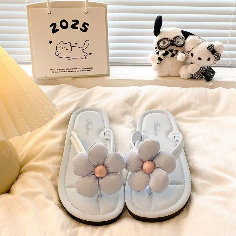 2025 summer new floral flip-flops women's outdoor thick-soled fashionable versatile home slippers beach sandals