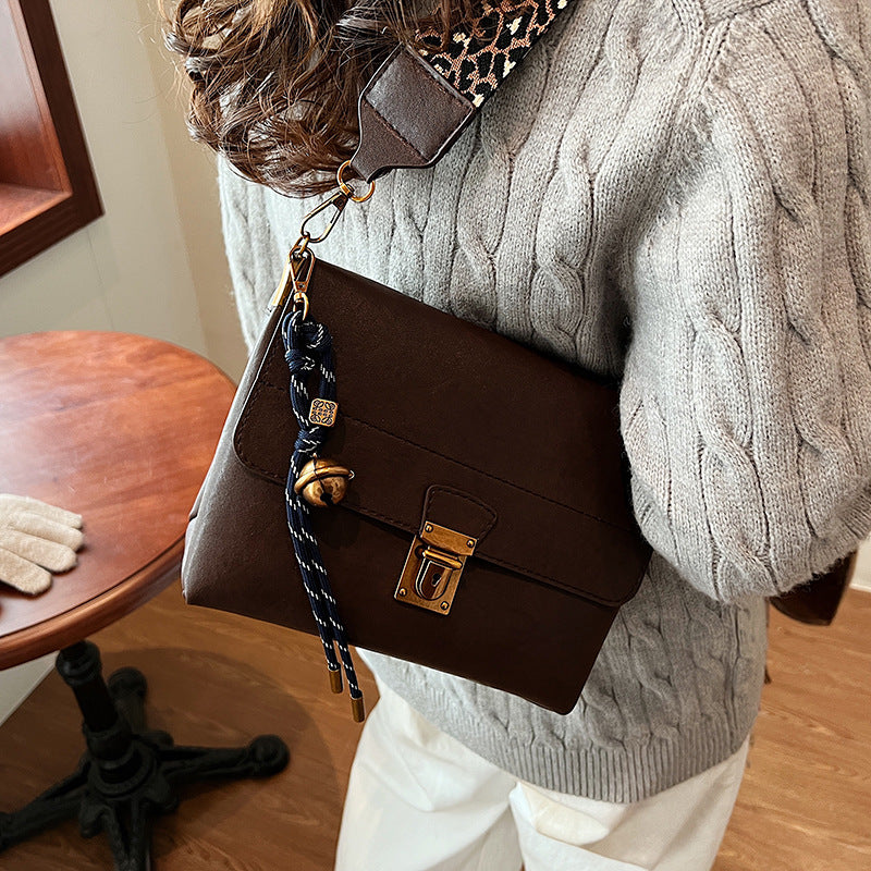 Classyretro small bag for women 2024new arrivalfashioneasiest for match wide shoulder strap one shoulder armpit bag crossbody small square bag