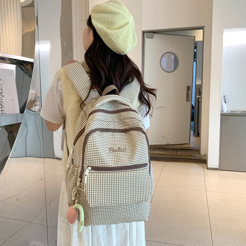 The upper body of the schoolbag is so comfortable. k-style cute style backpack comes with free pendant. large capacity for girls. wholesale. easiest for match