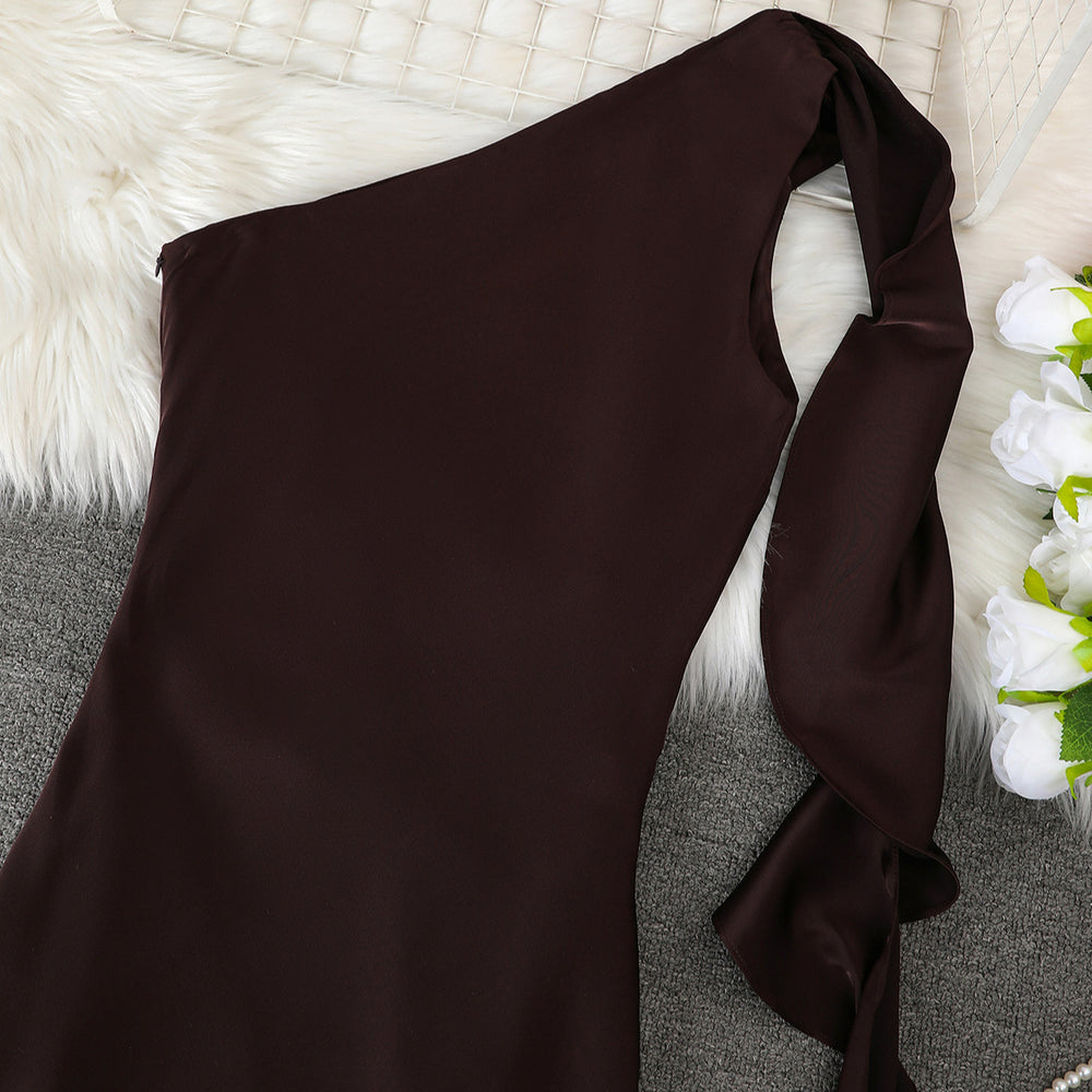 Women's sophisticated satin dress - one-shoulder, flowing ribbon, slimming waist, long formal dress