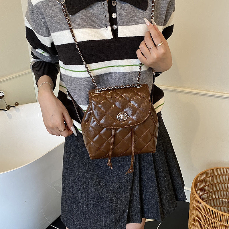 Designer argyle chain backpack - 2026 spring new arrival bucket bag - premium quality fashion commuter bag for women