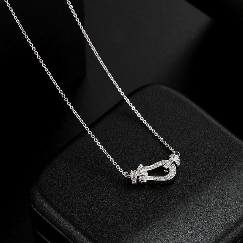 popular copper inlaid zirconium full diamond horseshoe necklace for women accessible luxuryfashioneasiest for match non-fading new arrival clavicle chain jewelry