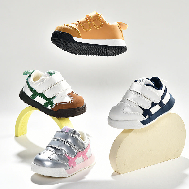 Kids' athletic shoes: new  styles for boys and girls - spring/autumn collection - functional shoes for toddlers and first walkers