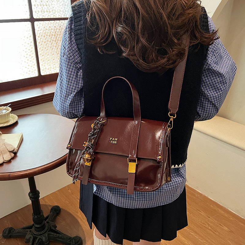 Cross-border retro high-end portable small bag women's bag 2025 new simple small square bag versatile shoulder messenger bag
