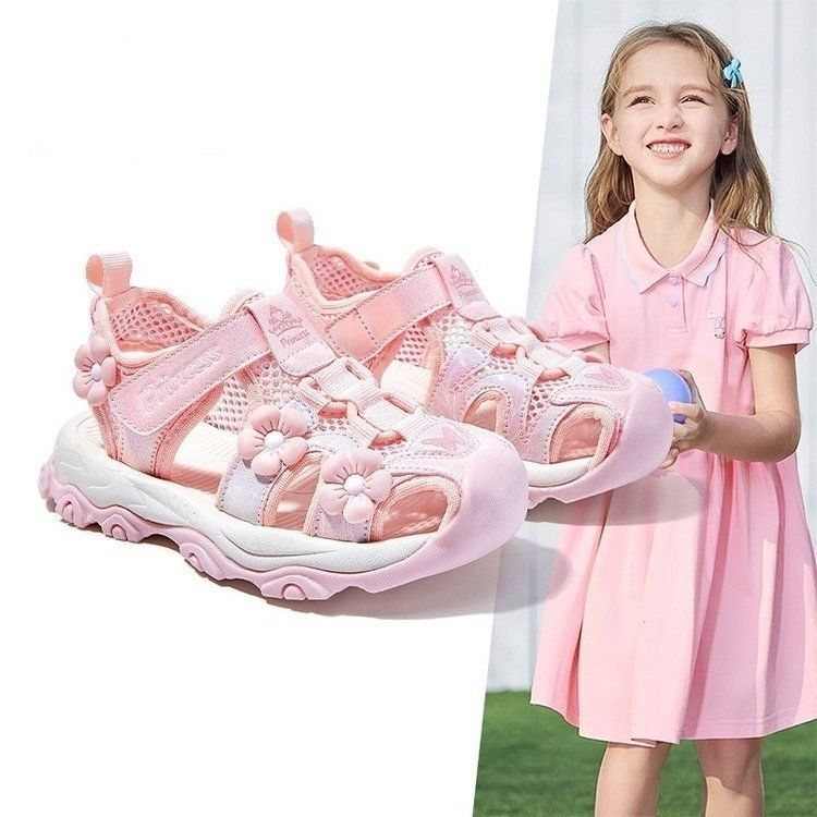 Girls' closed-toe sandals: new summer  collection - kids' athletic sandals for girls, breathable and hollowed-out beach sandals for older girls and young women