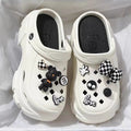 Women's clogs - new 2024 summer collection: chunky sole, non-slip, trendy office-ready, height-increasing, closed-toe sandals for beach and everyday wear