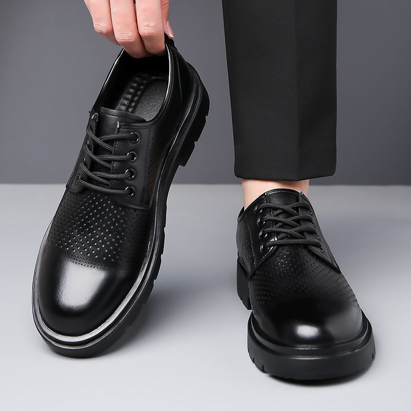 2025 men's soft leather shoes, men's sandals, business british style, groom's suit set, men's hollow-out breathable non-slip