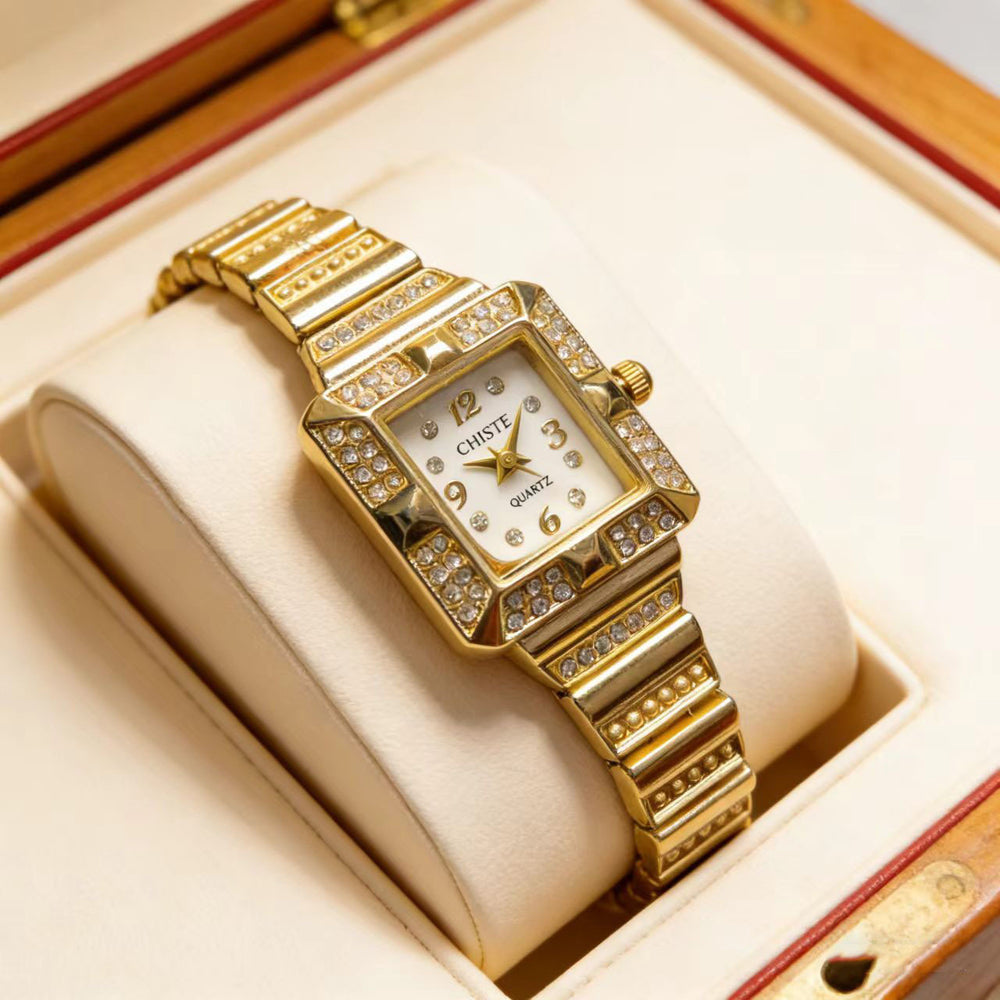 New arrival square light luxury fashion women's watch women's style ins cold wind chain diamond-encrusted student party cross-border women's watch