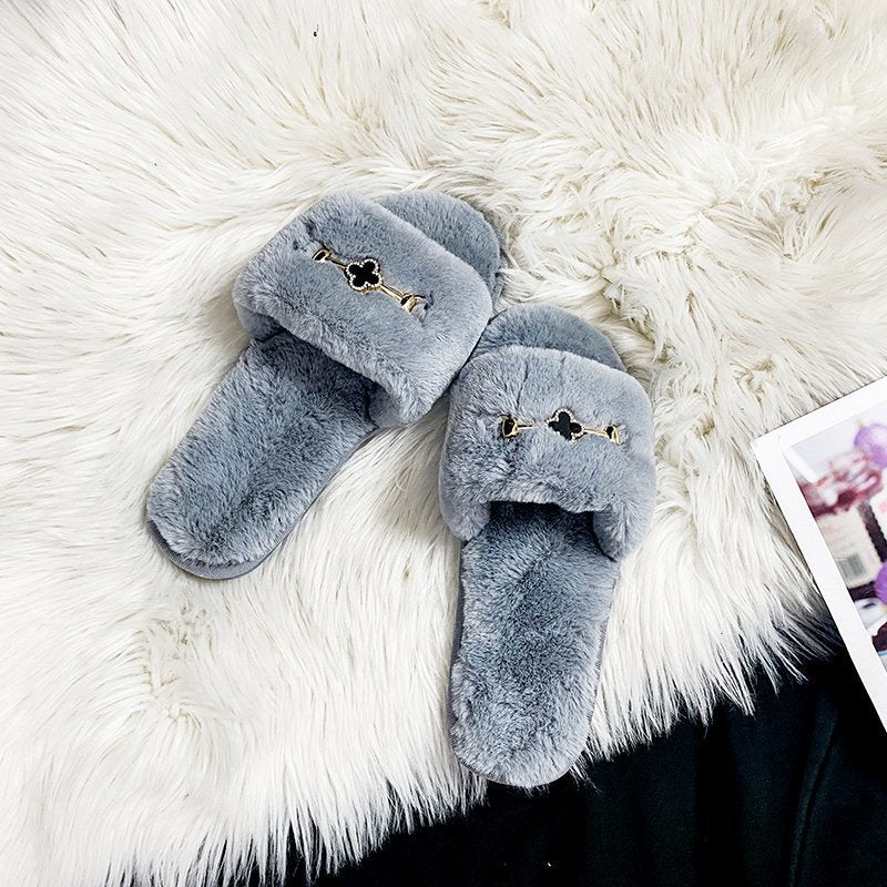 Rhinestone four seasons indoor and outdoor home slippers women's 2024 autumn and winter new flat bottom heattech furry cotton slippers women's wholesale