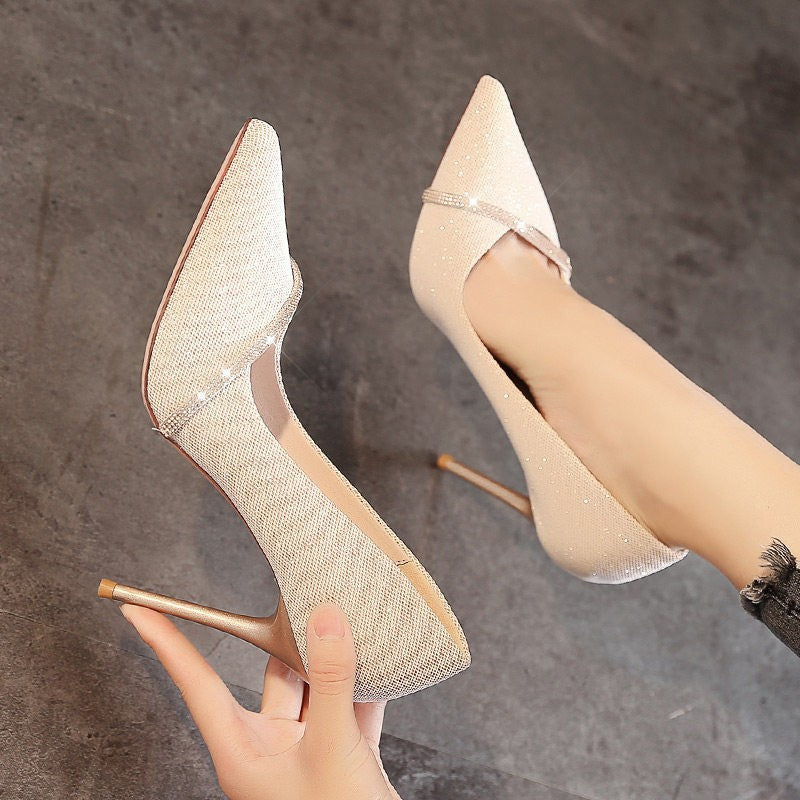 French chic heels: 2025 spring collection - rhinestone-embellished, versatile gold pointed-toe stilettos for women