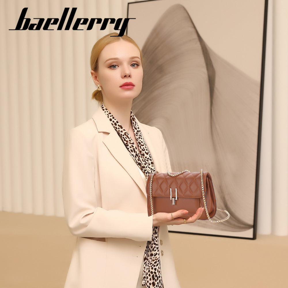Spot wholesale new women's bag diamond lock small square bag fashion chain niche women's shoulder messenger bag