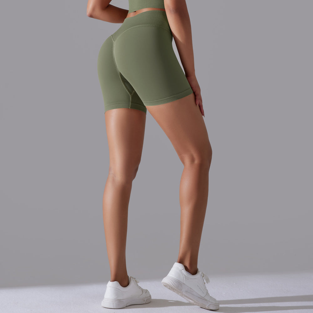 European and american high-waisted butt-lifting seamless quick-dry breathable yoga workout shorts for women - running, training, and fitness