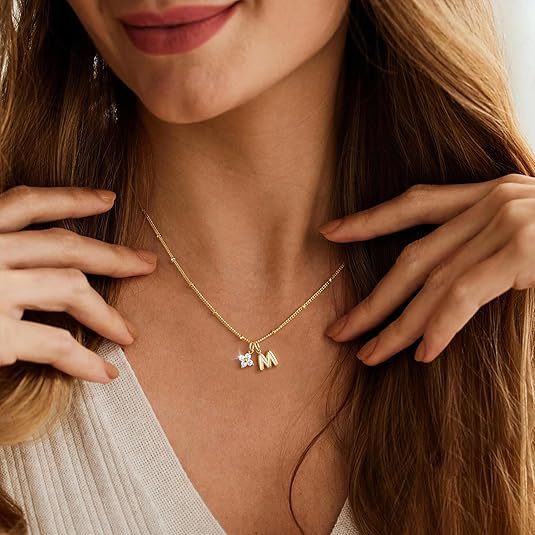 Fashionable and chic 26-letter heart necklace - 14k gold plated, minimalist, versatile, summer accessory for women, understated luxury, niche design