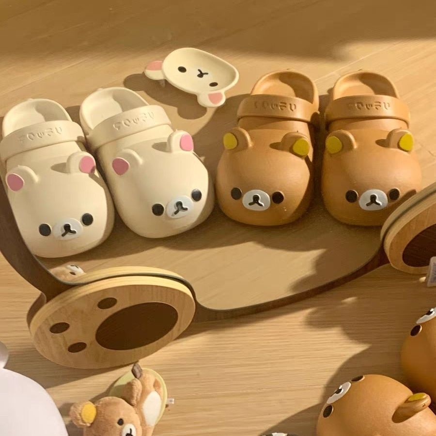 2025 japanese cartoon rilakkuma clogs women's summer outdoor beach shoes cartoon cute parent-child bear slippers