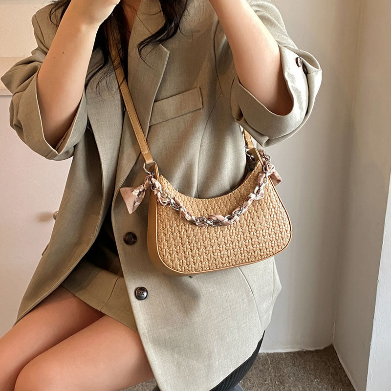 New French niche high-end underarm baguette bag women's 2025 new trendy and versatile ins chain shoulder bag
