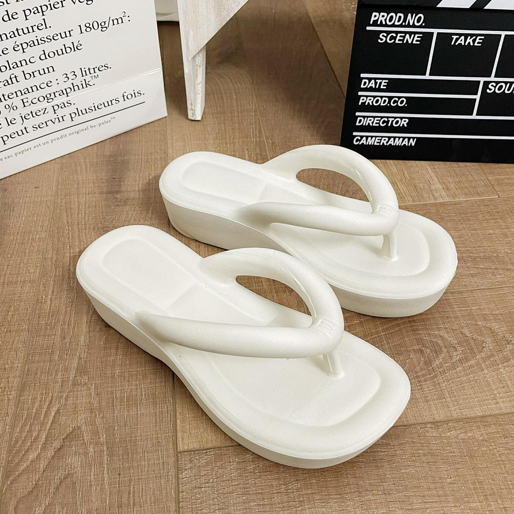 Eva thick-soled flip-flops for women, 2025 summer solid color fashion outdoor wear, "stomping on shit" comfort, casual beach sandals