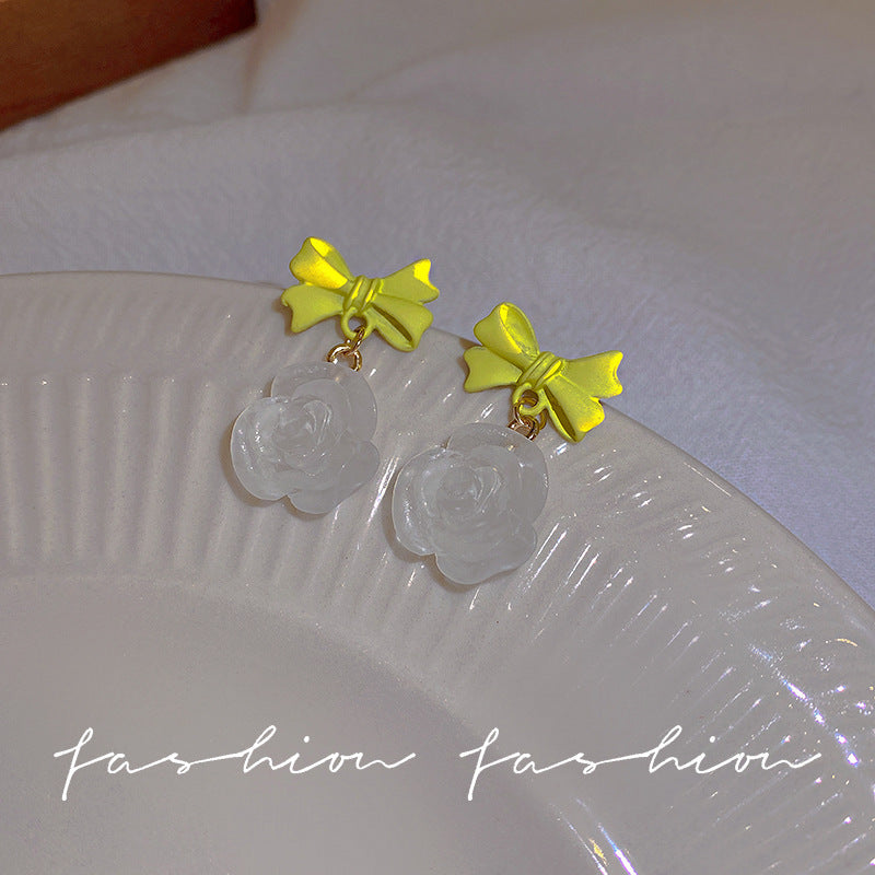 925 sterling silver needle spring/summer floral earrings - elegant, high-end, unique pearl stud earrings - wholesale