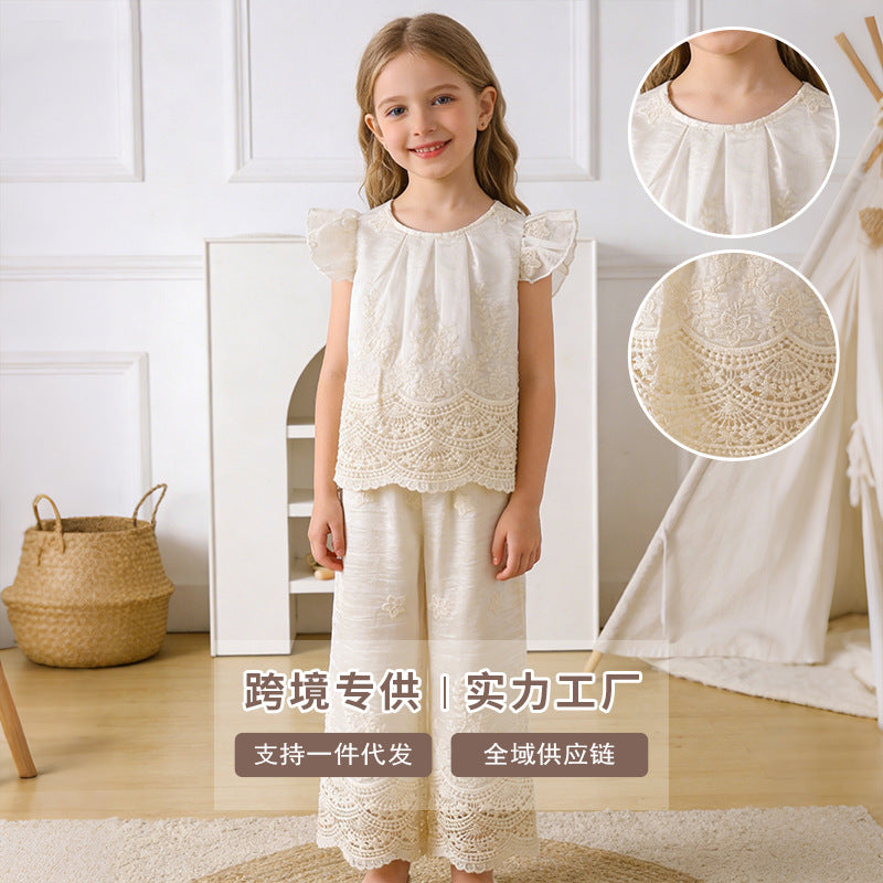 Girls' summer outfit  new style: forest-themed children's summer clothes, girls' baby shorts and tank top set, lightweight two-piece set