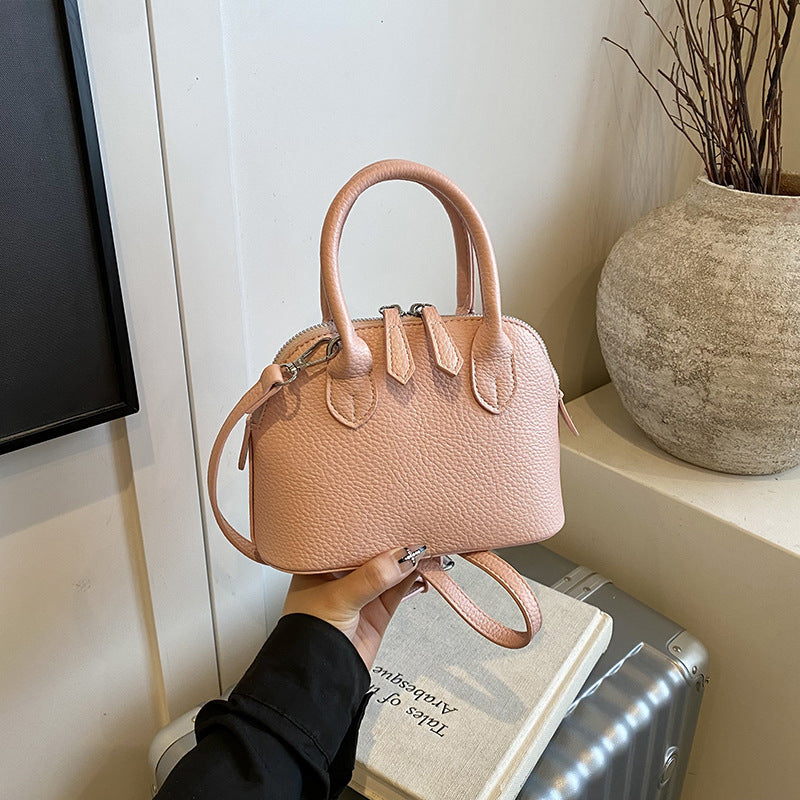 Bowling bag shell bag high sense 2025 popular fashion versatile niche messenger handbag shoulder bag