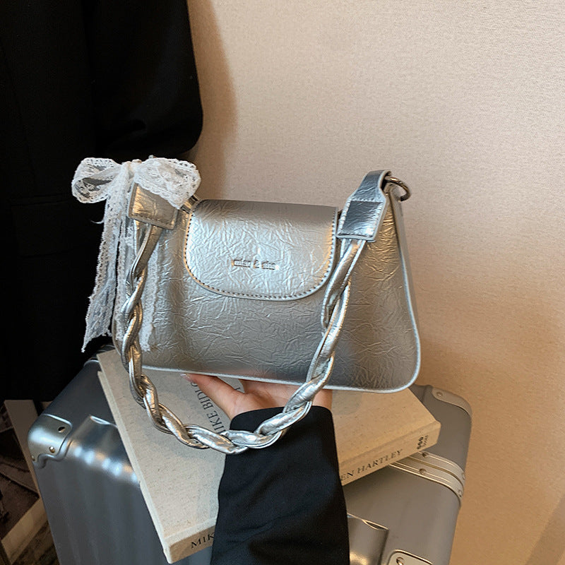 Cross-border large-capacity bag women's summer 2025 new fashion niche design messenger bag casual shoulder armpit bag