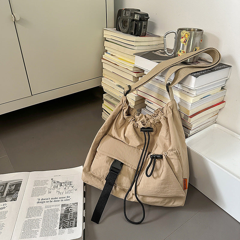 Foreign trade nylon bag women's large capacity 2025 new summer versatile shoulder messenger bag niche commuter tote bag