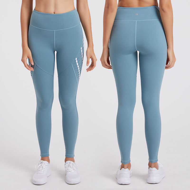 New women's padded sports bra and skort set - fashionable yoga outfit for pilates and exercise - customizable yoga set