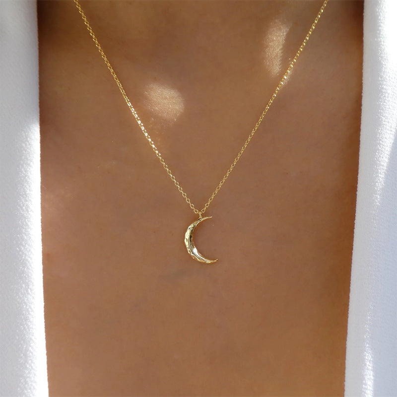 Wholesale rhinestone pendant necklaces - european & american style, cross-border, alloy, minimalist, versatile jewelry for women - star, moon, and clavicle chains
