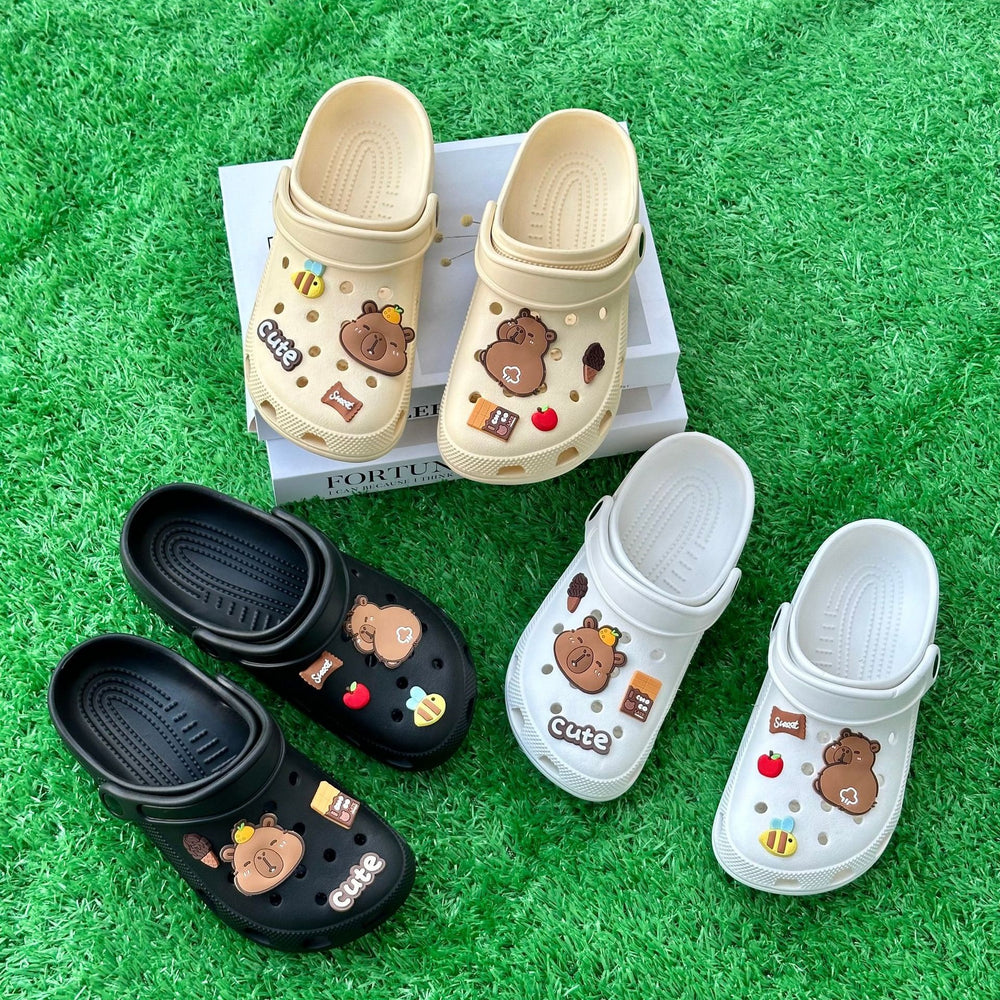 New arrival student clogs for men and women summer outwear cute soft bottom eva non-slip dormitory casual half slippers wholesale