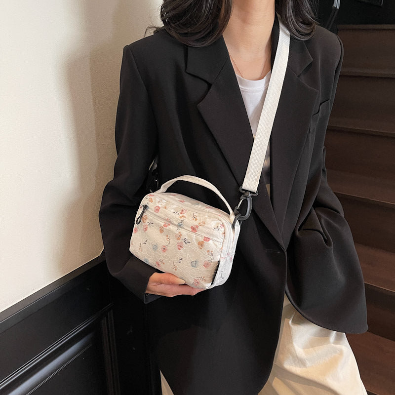 Foreign trade new floral portable women's bag large-capacity out cosmetics storage bag fashion plaid shoulder messenger bag