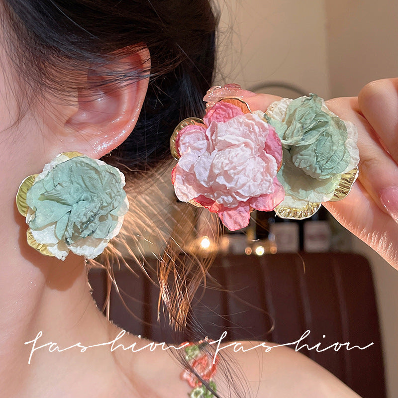 Suitable for summer pink flower earrings for women sense of designniche stylepopular earrings 2026 popular petal earrings