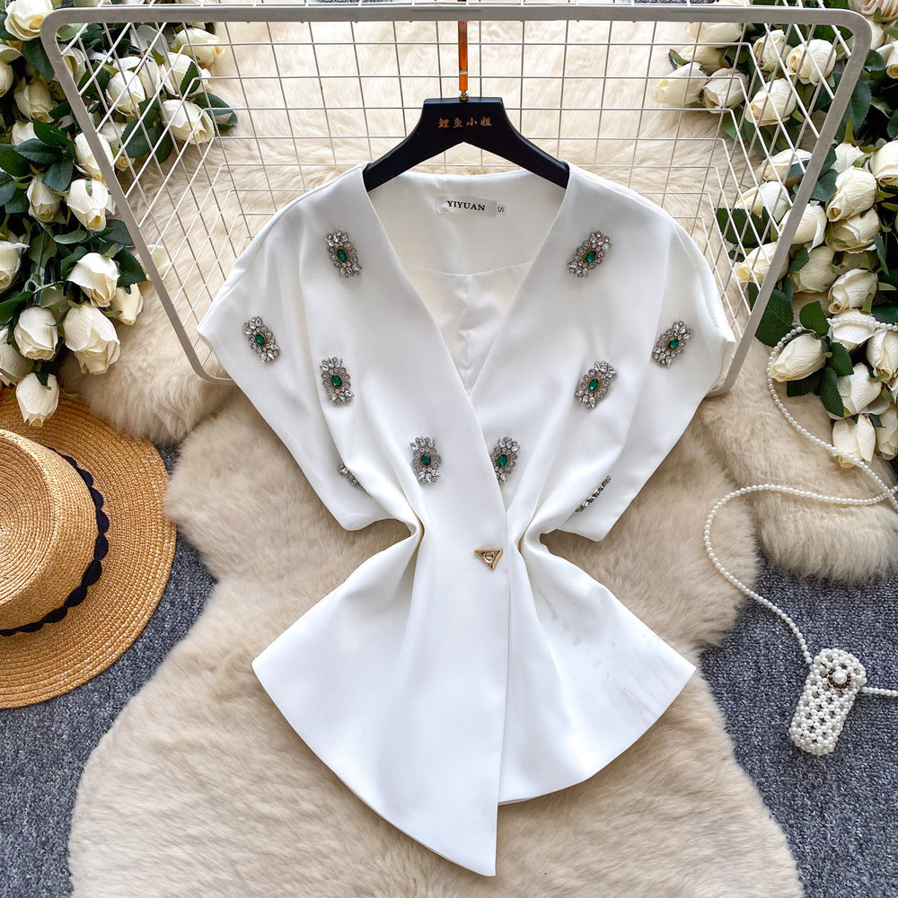 Sense of designasymmetrical heavy industry diamond-encrusted v neck short-sleeved shirt for women springniche style shawl outweartops trendy