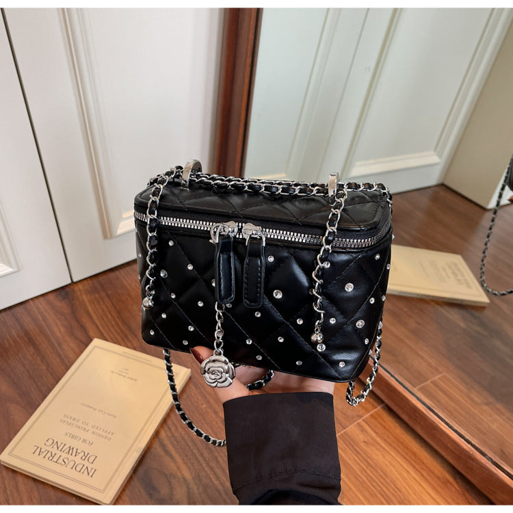 Cross-border rhombus chain bag women's 2025 new summer niche super fire messenger bag diamond box bucket bag