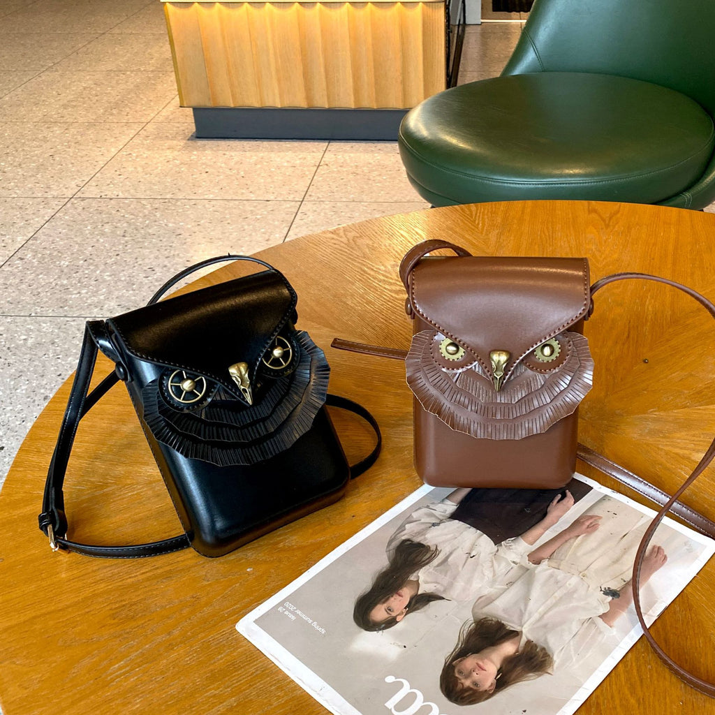 Cross-border retro owl vertical mobile phone bag niche change storage bag personalized fashion versatile shoulder messenger bag