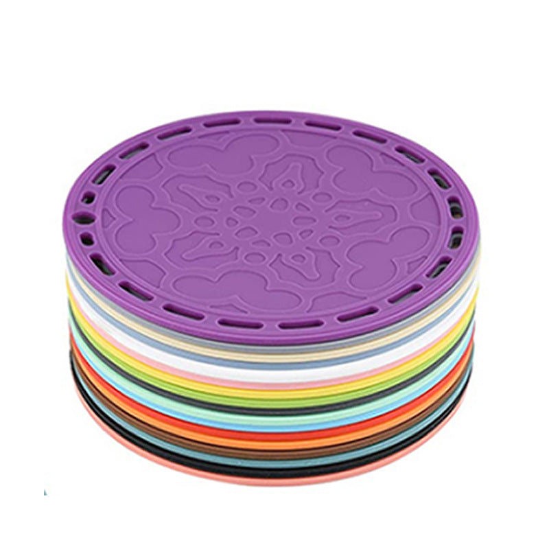 Cross-border supply 20CM silicone tableware round heat insulation pad kitchen daily multi-functional placemat non-slip food grade
