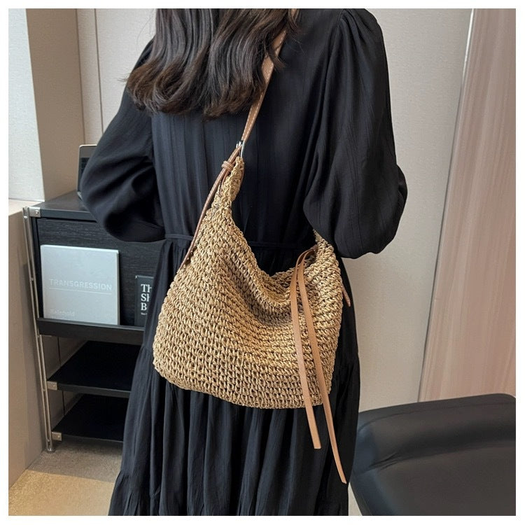 Free shipping handmade messenger woven bag niche temperament light luxury small fragrant women's 2024 new chain shoulder messenger bag