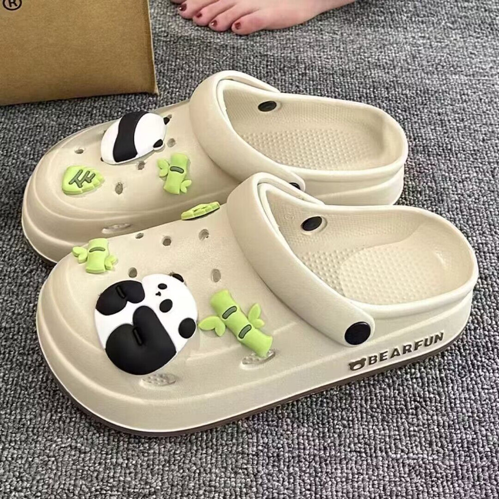 Crocs women's 2024 new arrivalsummeroutwearthick sole stepping on shit feeling seaside beach non-slip toe-cap half-cool slippers