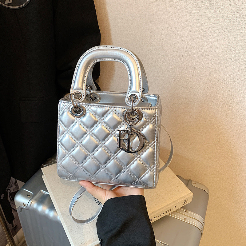 Cross-border high-end diamond Princess Diana bag women's 2025 summer new temperament simple shoulder bag trendy versatile women's bag
