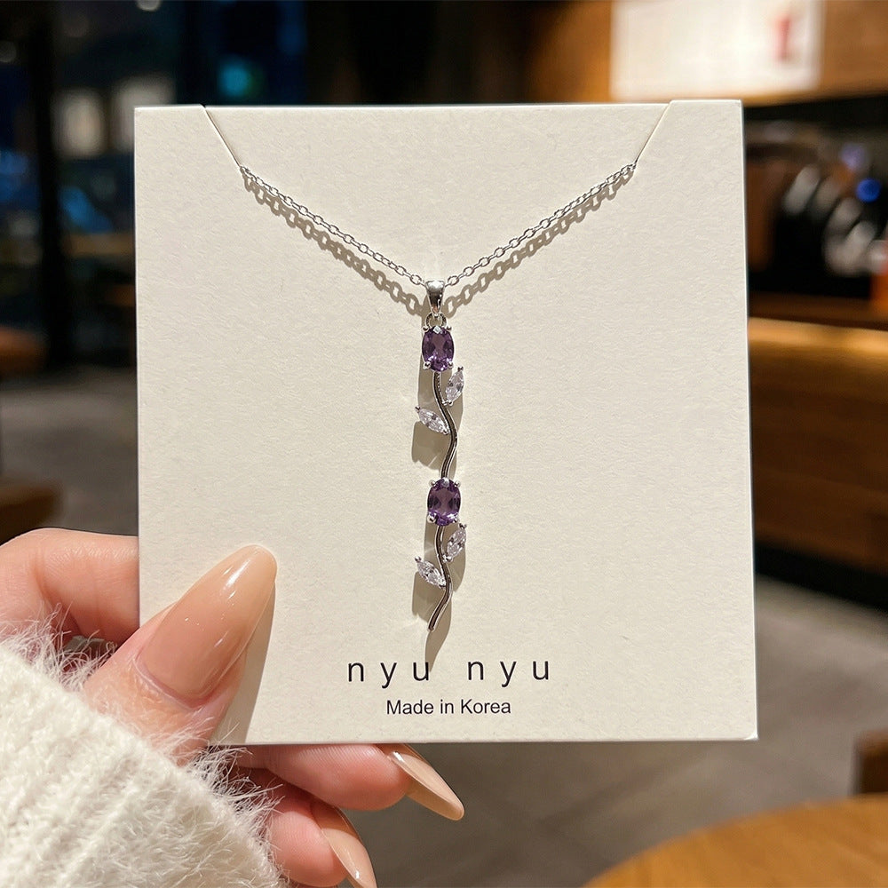 Copper inlaid zirconium four-leaf clover necklace for women, titanium steel real gold plating popularinsfashion flower exquisite sweater chain jewelry