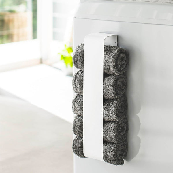 Customized processing, simple, no punching, magnetic attraction, large towel bathroom storage rack, large-capacity bath towel storage rack