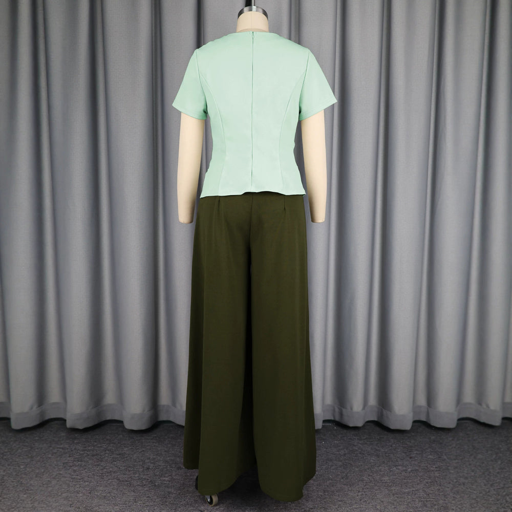 New casual two-piece set: slimming, chic, and perfect for work. solid color, cinched waist, ruffle-trimmed short sleeve top and wide-leg pants set