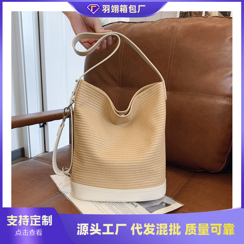 Cross-border 2025 spring and summer new woven women's bags shoulder bags backpacks portable bento bags lunch box bags small handbags