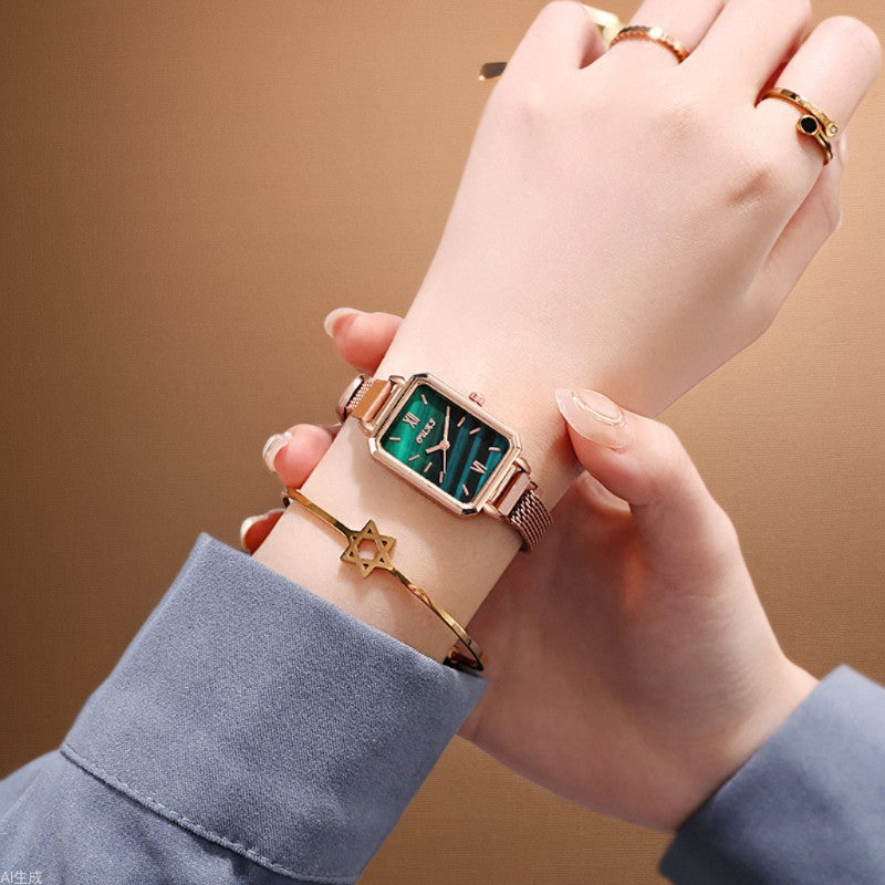 Live broadcast popular douyin sales retro elegant women's watch wholesale watch women's small square watch women's watch small green