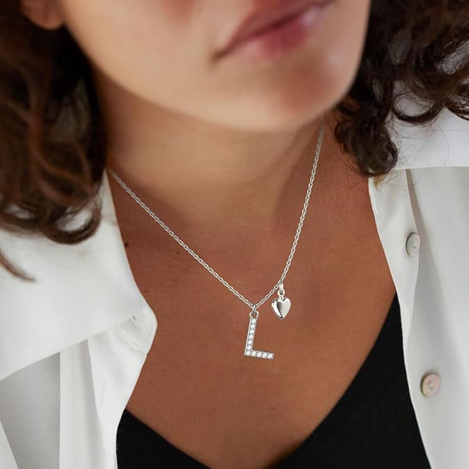 women's gold heart pendant clavicle chain cute small heart-shaped diamond 26 letter pendant stylish necklace