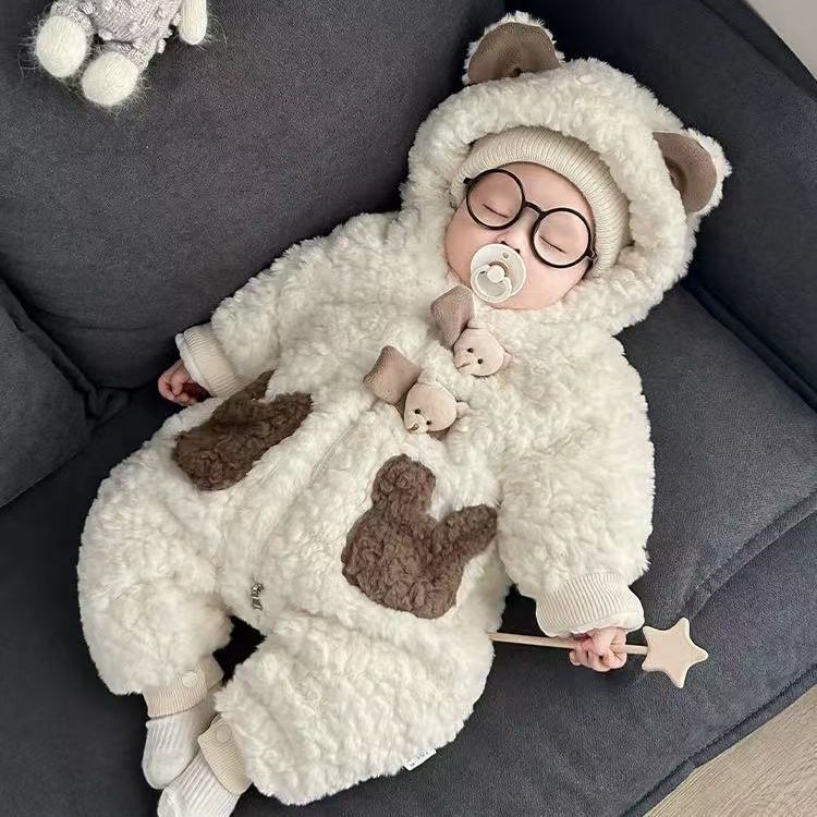 Baby onesies: thickened, fleece-lined, warm outerwear for boys and girls - perfect for outdoor adventures! winter infant clothing, plush and extra thick rompers