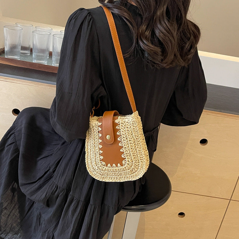 Cross-border woven straw bag women's spring and summer 2025 new versatile niche shoulder messenger bag seaside vacation beach bag